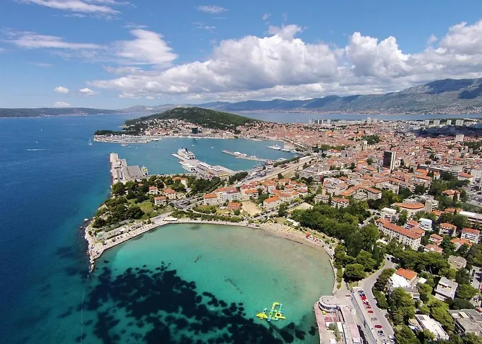 Apartment With A Parking Space - 13554 *